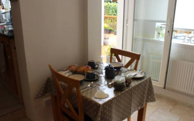 Cois Ba House