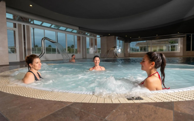 Mercure Thalasso and Spa Port Frejus