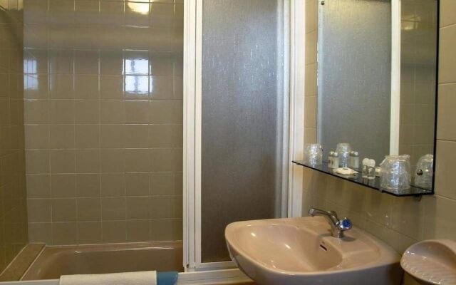 Pension Residencia J. Lago
