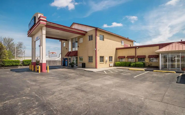Americas Best Value Inn Tulsa at I-44