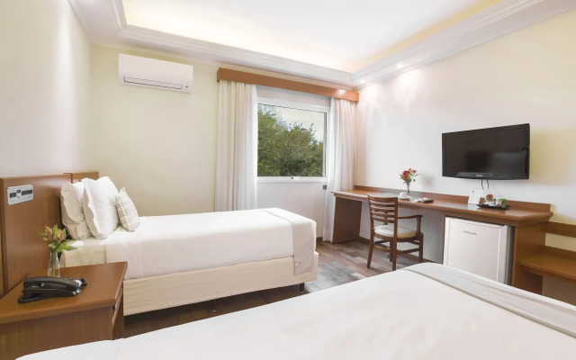 Vinhedo Plaza Hotel