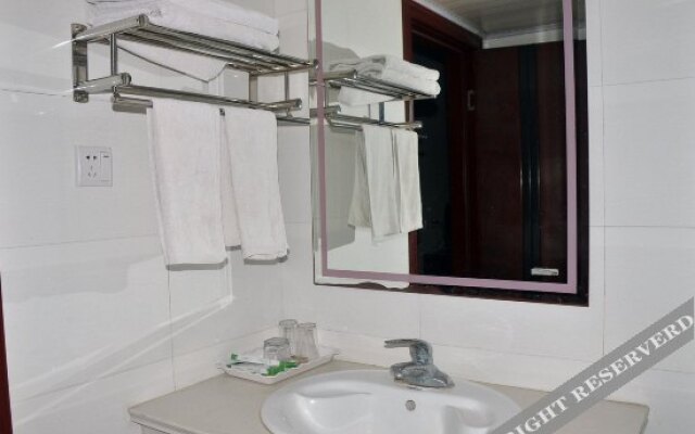 Rujia Hotel