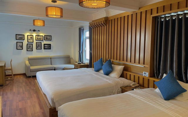 Hanoi Central Park Hotel – Guest Rooms – Hanoi