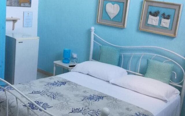 B&B Tanit