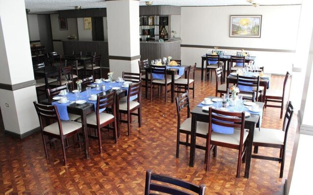 Hotel Tomebamba
