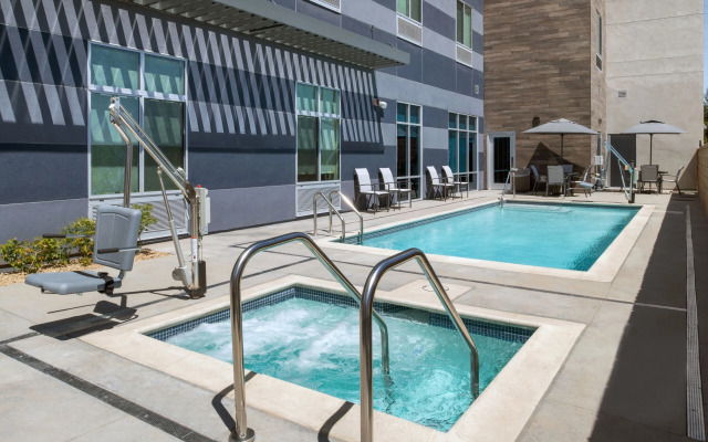 Fairfield Inn & Suites Victorville