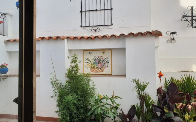El Jardin De Su Merced B&B