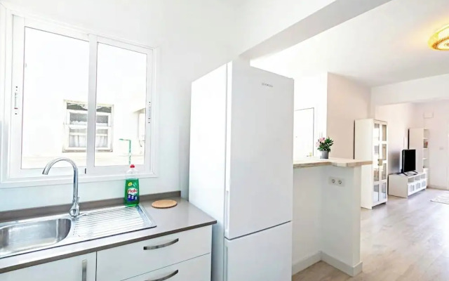 City Loft - Bright and Spaceful Apartment