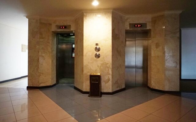 Capital O 1735 Adika Bahtera Hotel