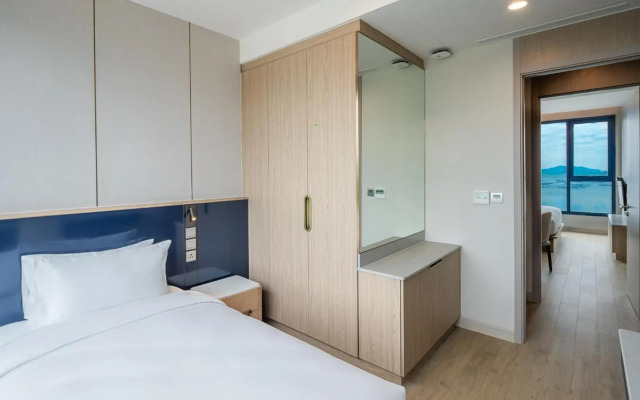 S. Sriracha Hotel and Residence