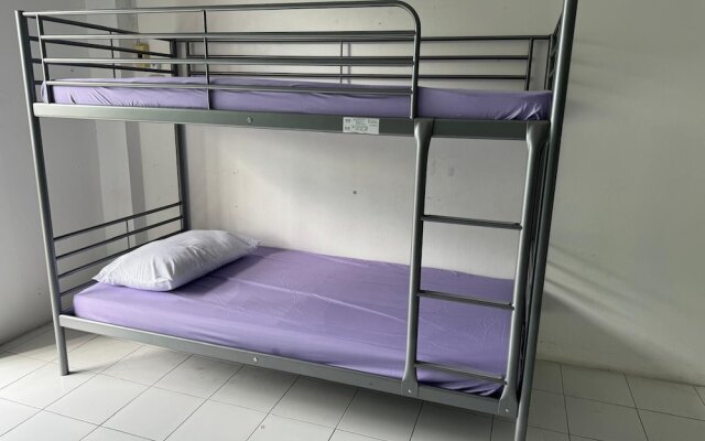 JS786CAFFE&HOSTEL