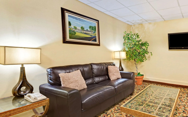 Ramada by Wyndham Kittery