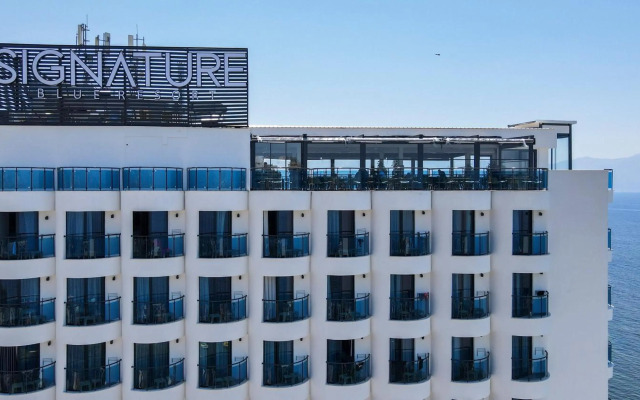 Signature Blue Resort Kuşadası