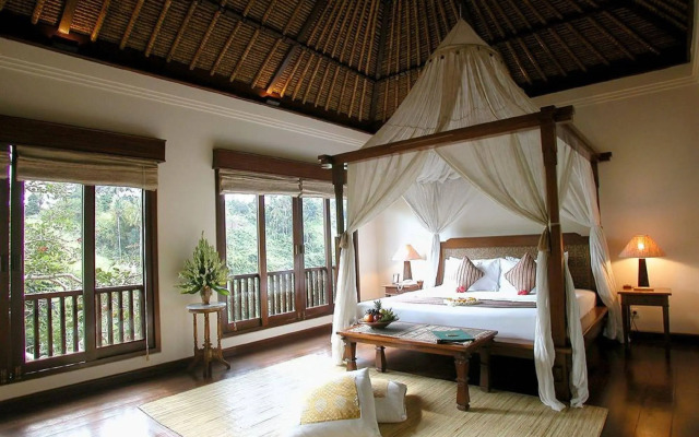 Natura Resort and Spa
