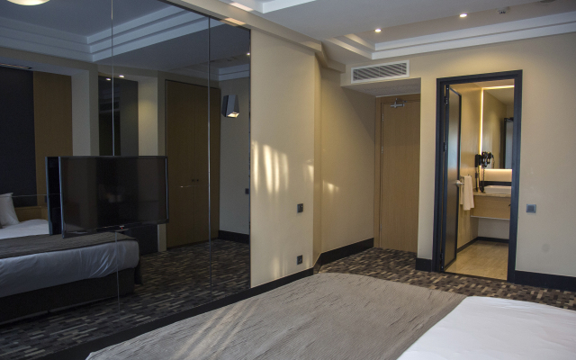 Tan Hotel - Special Class
