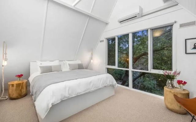 The Coast Country Cottage