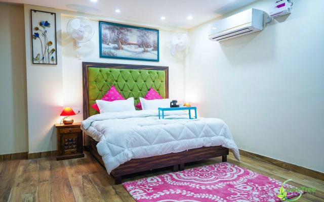 Lime Tree Hotel Near 32nd Milestone