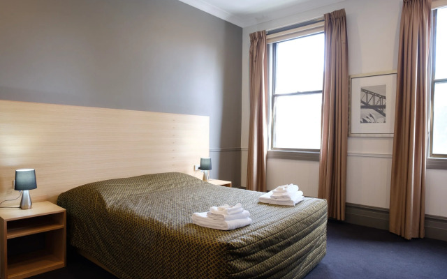 Royal Exhibition Hotel