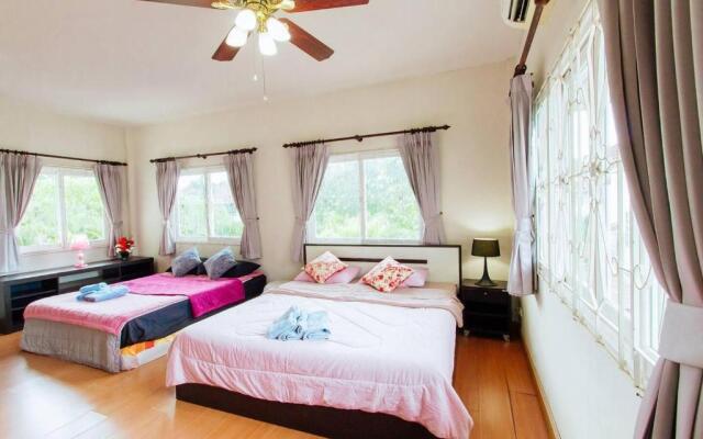 Captivating 3-bed Villa in Muang Pattaya