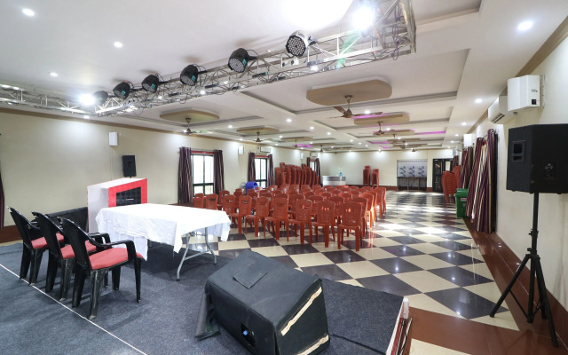 OYO 19686 Hotel Prantika