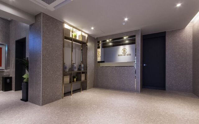 Brown Dot Hotel Geoje