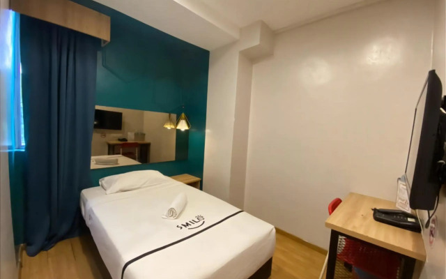Smile Hotel Selayang Point