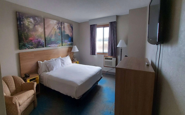 Days Inn by Wyndham Willmar