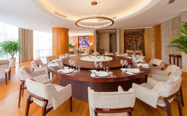 Holiday Inn Nanjing Xuanwu Lake by IHG