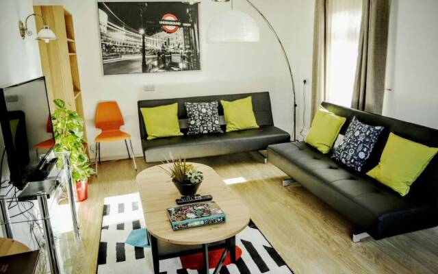 Fantastic House in Central London