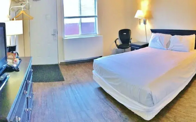 Grand Mountain Lodge