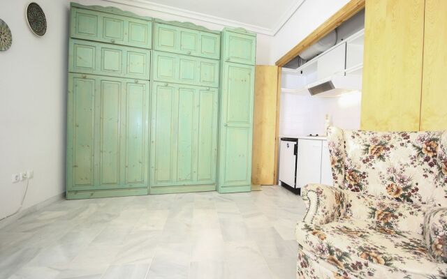 Beautiful 3 Bedroom Apt Alfalfa