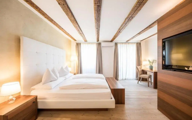 Boutique Hotel Zum Rosenbaum