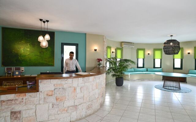 Hotel Asteras Paradise