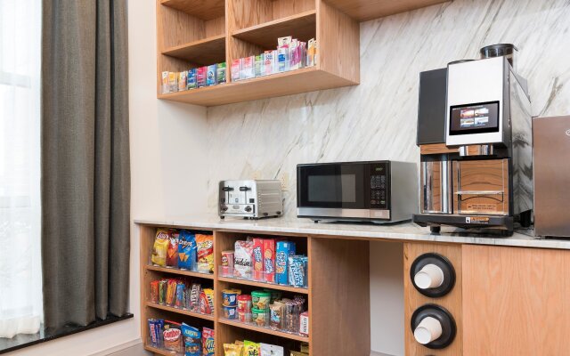 Doubletree by Hilton Pleasant Prairie Kenosha