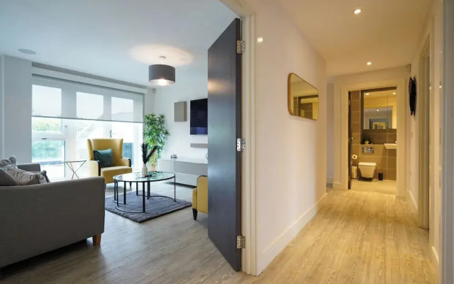 Serenity by the Water 3 bedroom London