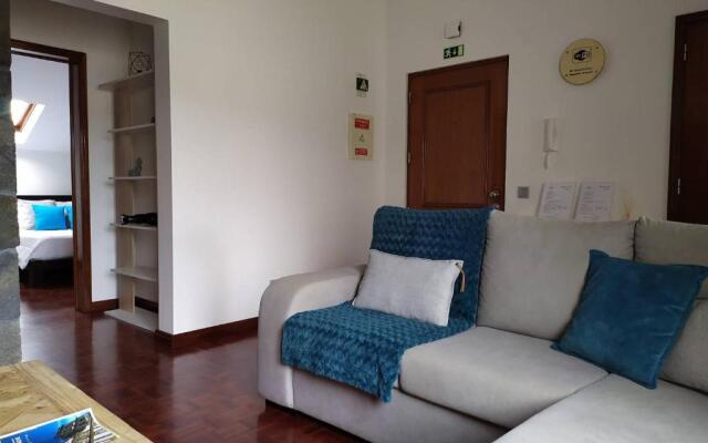 Margarida House - Stone Apartment