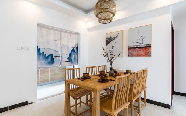 Locals Boutique Apartment Huafa Plaza 23