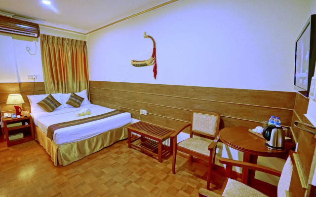 Hotel Yadanarbon
