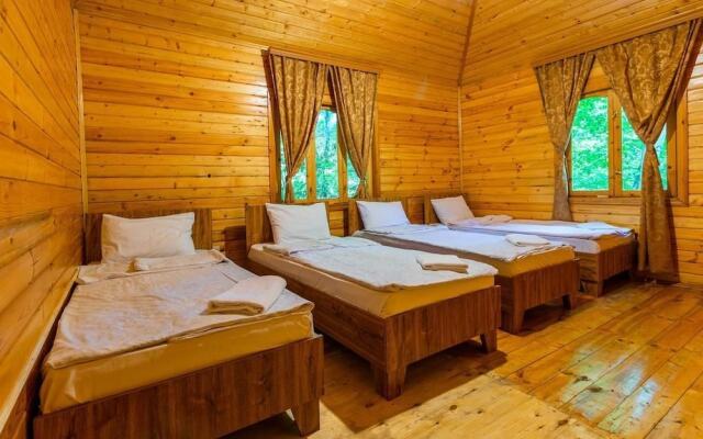 Alban Resort