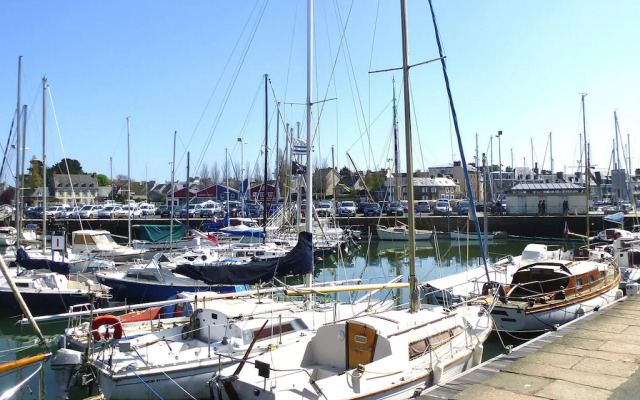 Stone House Near Pink Granite Coast Beaches