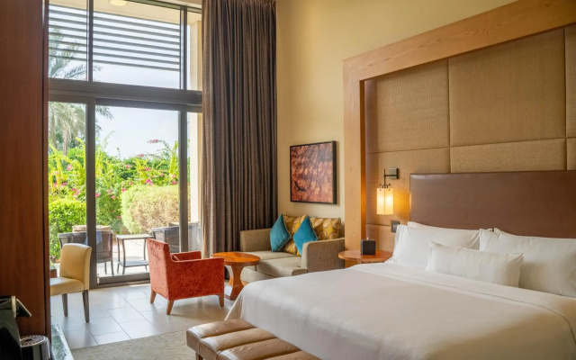 VOGO Abu Dhabi Golf Resort & Spa
