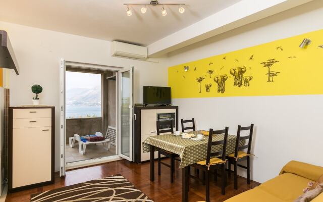 Apartments Oliva