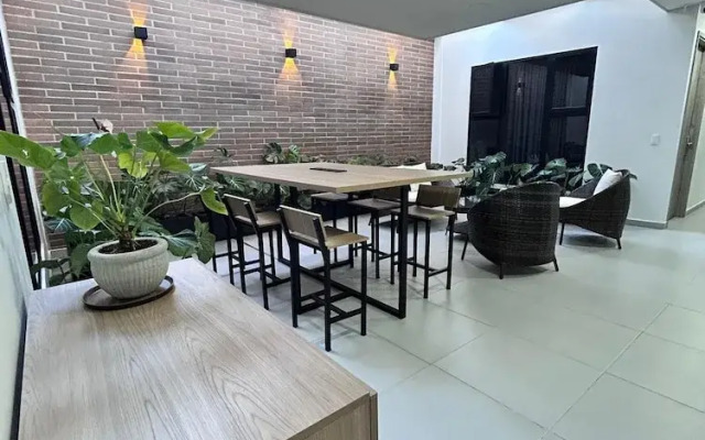 Hotel ECO 44