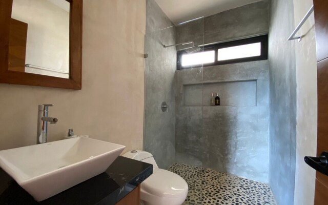 Beautiful Jungle View Luxury Studio