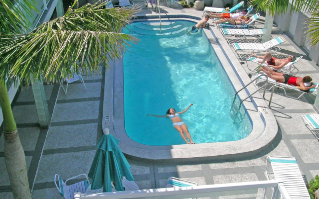 Camelot Beach Suites