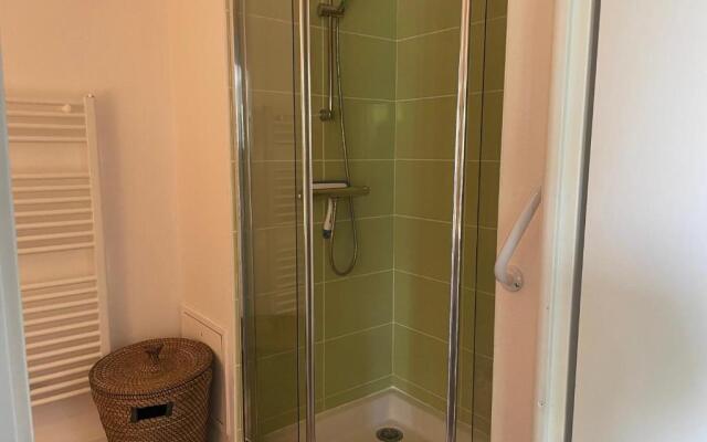 NICE 47 m with BALCONY near ARCACHON