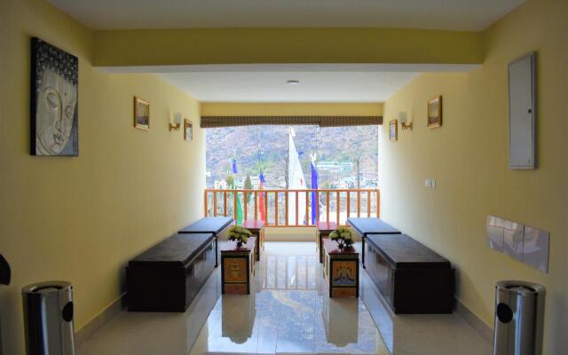 Magellan's The Golden Bridge Hotel