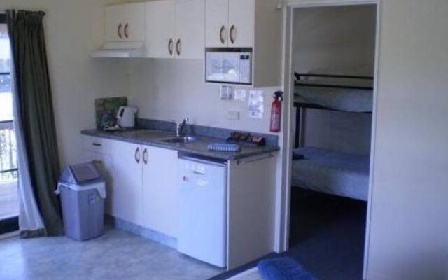 Beach Motels & Cabins