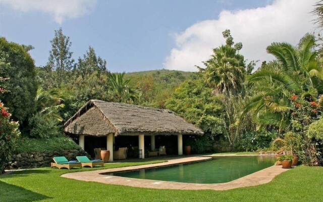 Kiangazi House