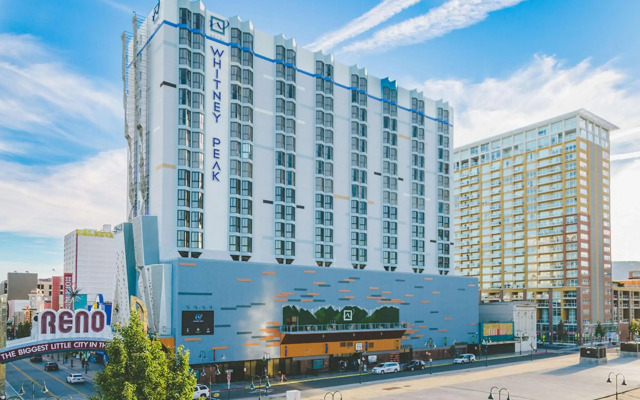 Whitney Peak Hotel Reno, Tapestry Collection by Hilton